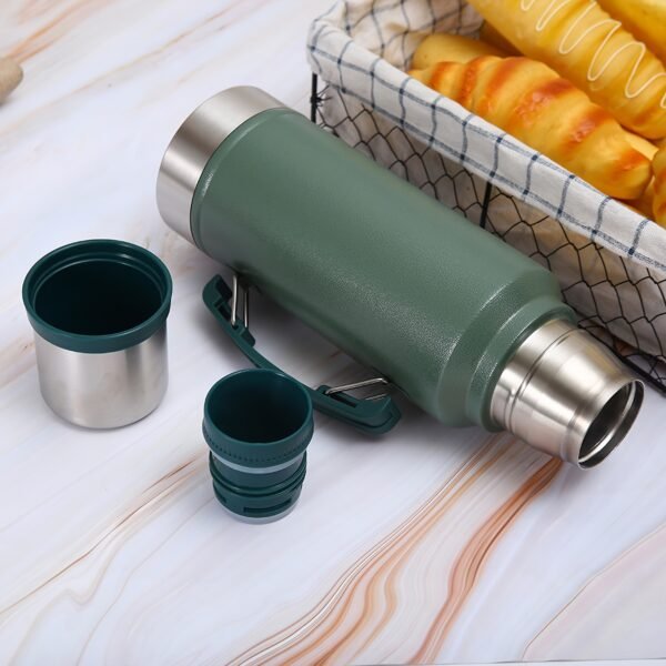 1400ml Extra-Large Sports Hydration Bottle
