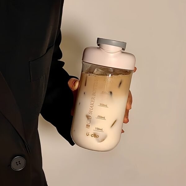 Portable Protein Shaker Bottle with Measurement Scale